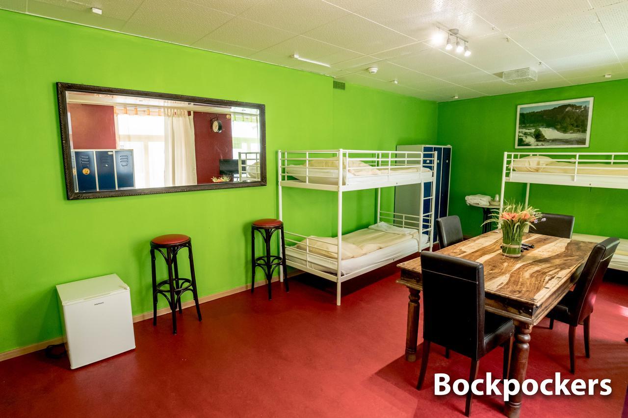 Hotel & Backpackers Zak Шафхаузен Экстерьер фото