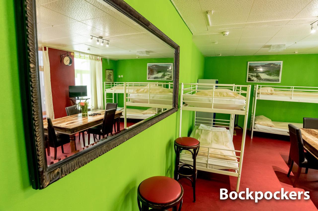 Hotel & Backpackers Zak Шафхаузен Экстерьер фото